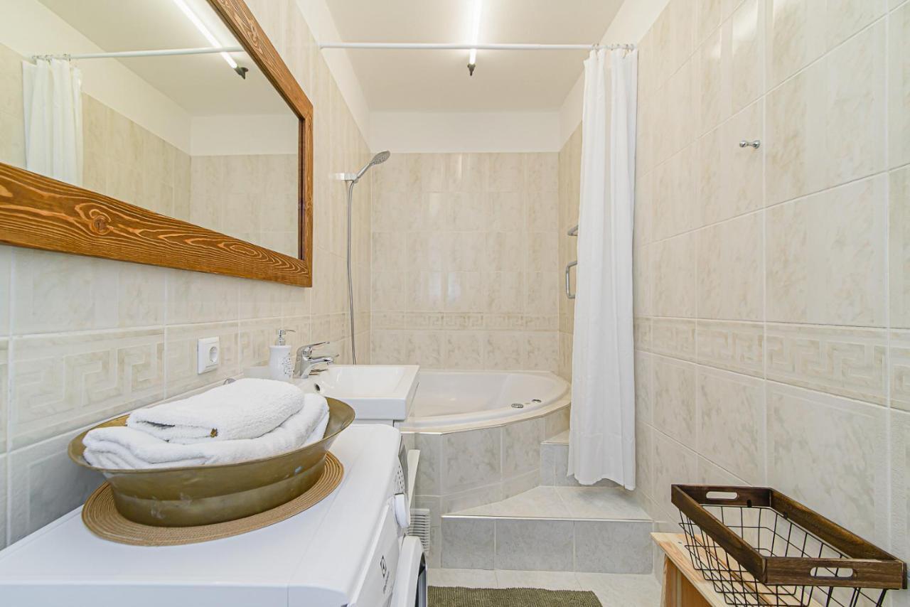 Cozy Studio In The Heart Of Vilnius Old Town Eksteriør bilde
